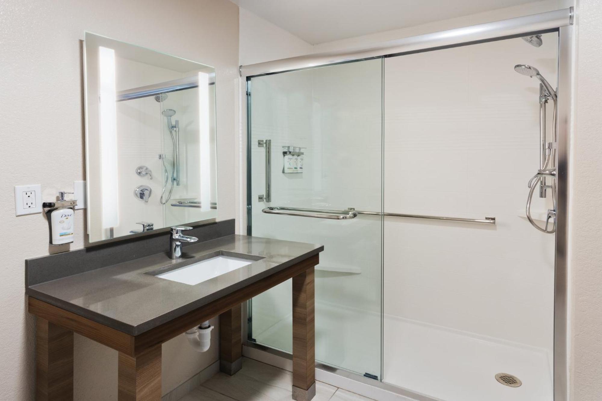 מונטגומרי Candlewood Suites Eastchase Park By Ihg מראה חיצוני תמונה