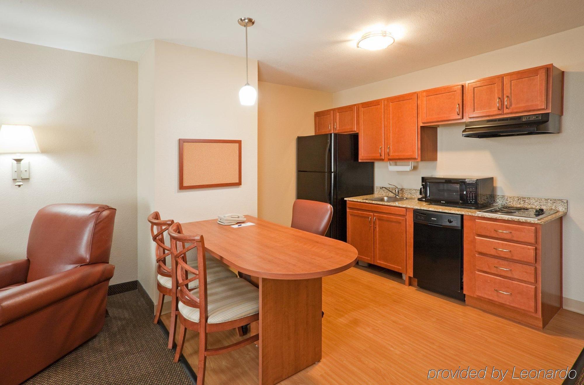 מונטגומרי Candlewood Suites Eastchase Park By Ihg חדר תמונה